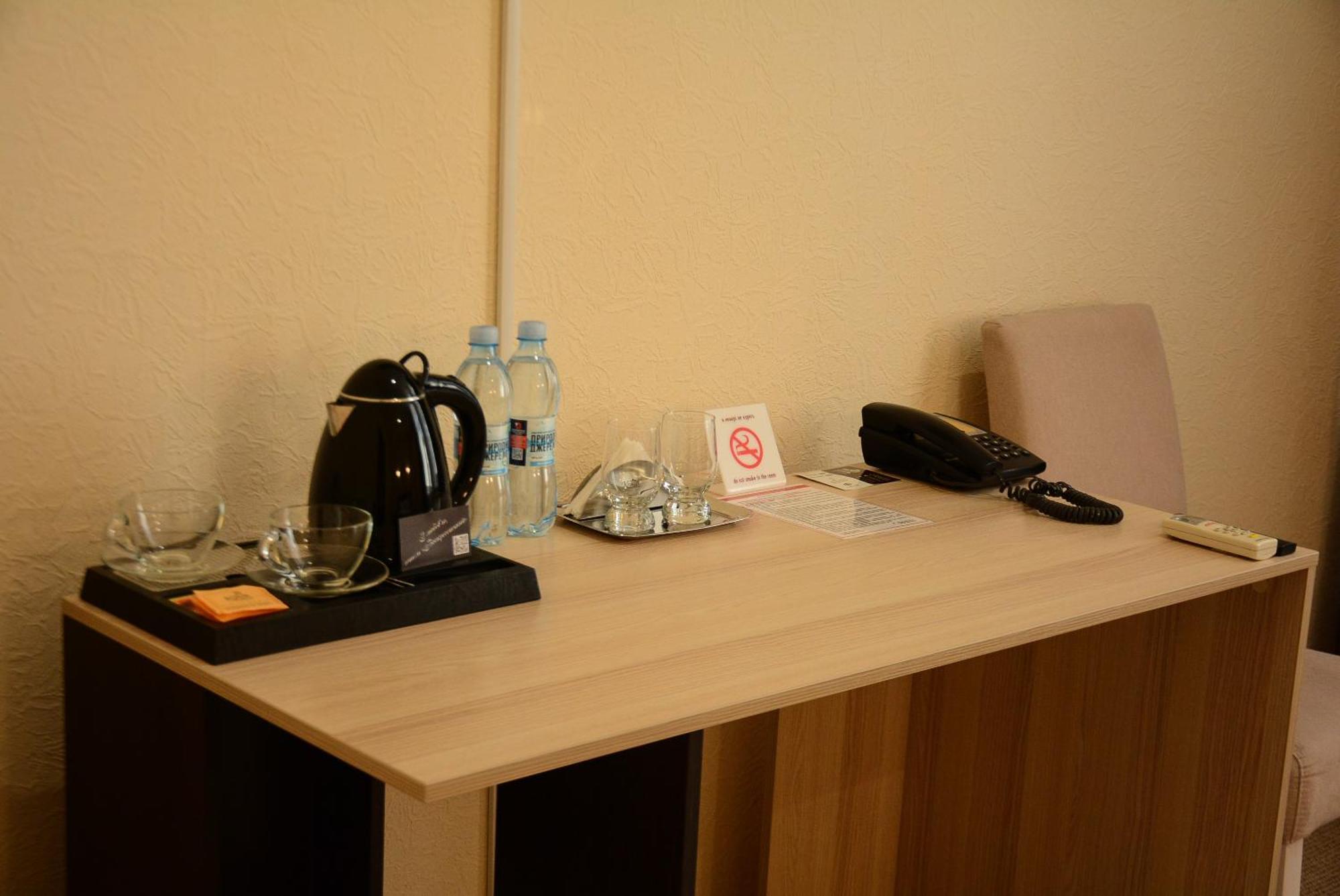 Hotel Voskresensky Soumy Chambre photo
