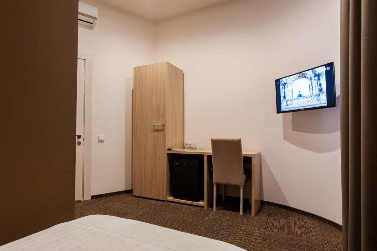 Hotel Voskresensky Soumy Extérieur photo